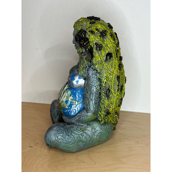 Mother Earth Gaia Goddess Figurine Sculpture Pregnant with World Statue - Picture 3 of 6
